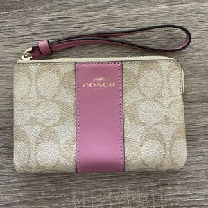 Coach wallet with pink